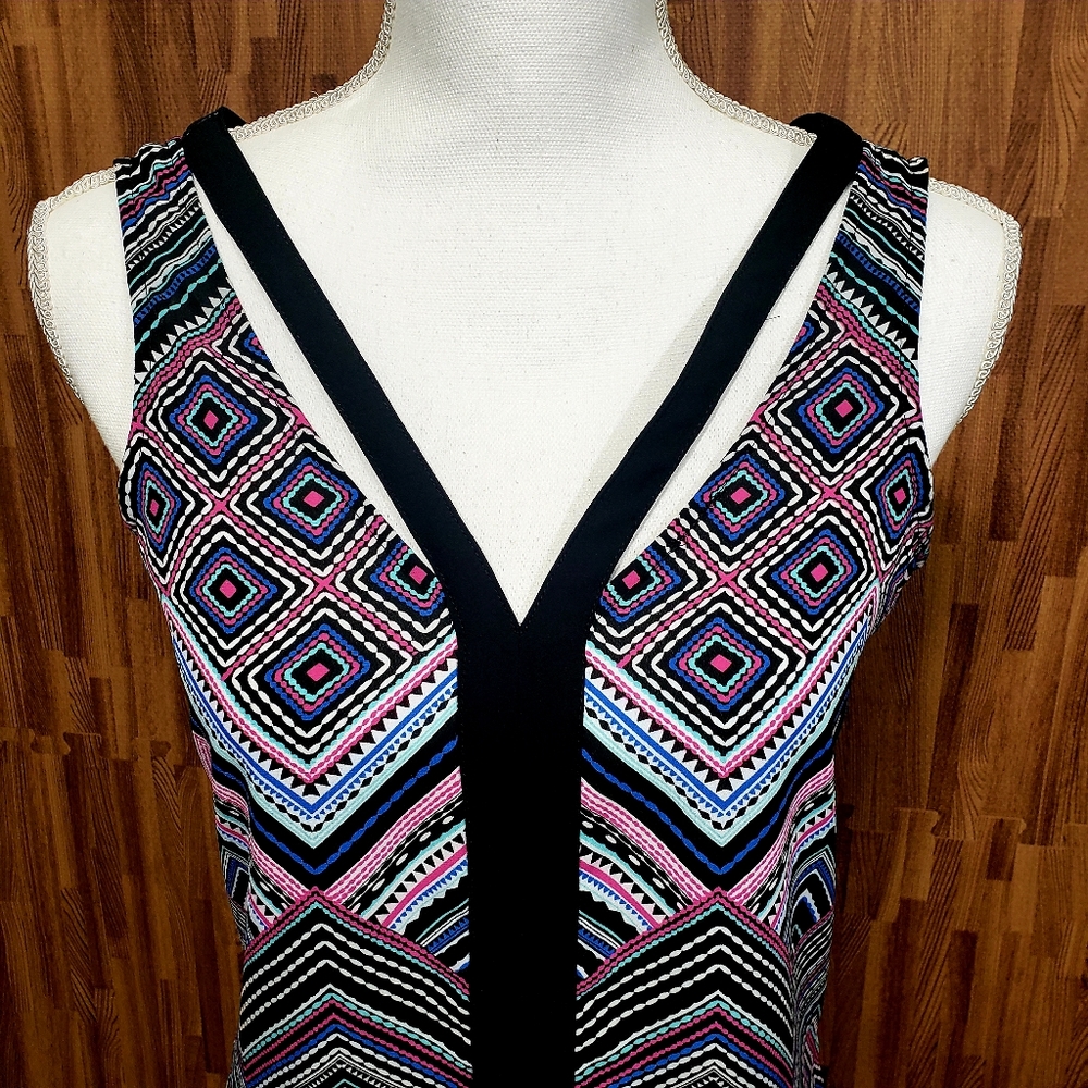 Candies Double V Cutout Shell Tank Sz XS N… - Picture 3 of 8